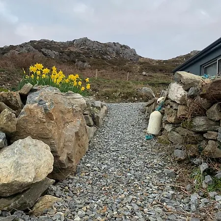 Mary's Seaview Clifden بيت للعطل *