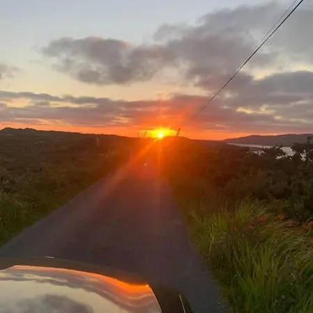 Mary's Seaview Clifden بيت للعطل غالواي