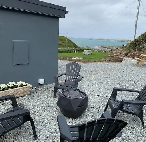 Mary's Seaview Clifden *