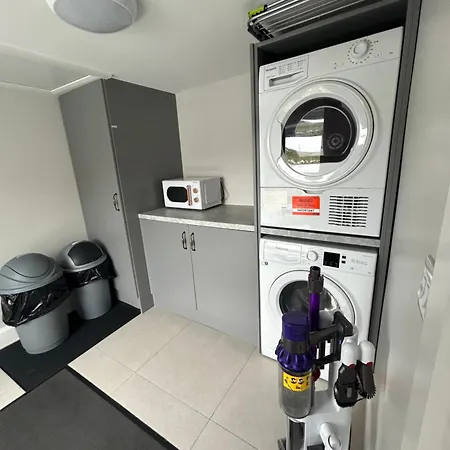 Mary's Seaview Clifden