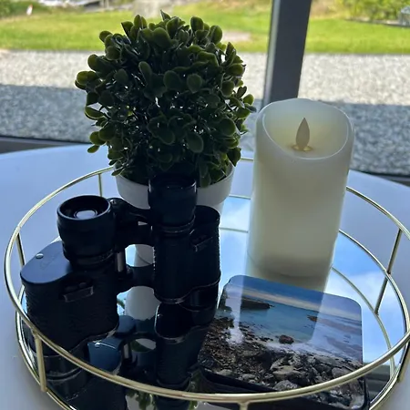 Mary's Seaview Clifden * Galway