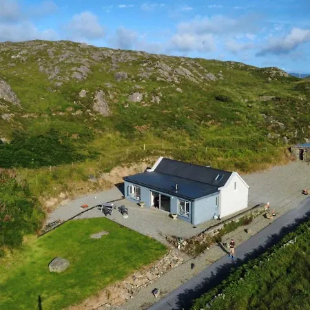 בית נופש Mary's Seaview Clifden *