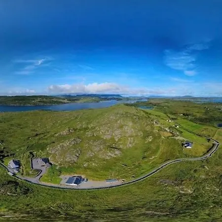 Mary's Seaview Clifden גלוואיי