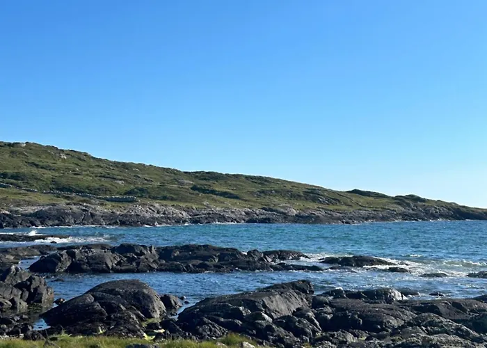 Mary's Seaview Clifden *