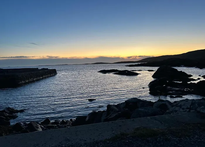 Mary's Seaview Clifden 펜션